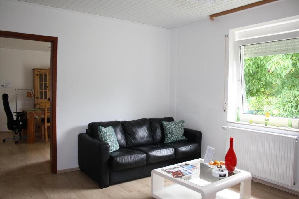 Apartamento Casa Mya Flat With Gardenaccess And Terrase Kassel Exterior foto